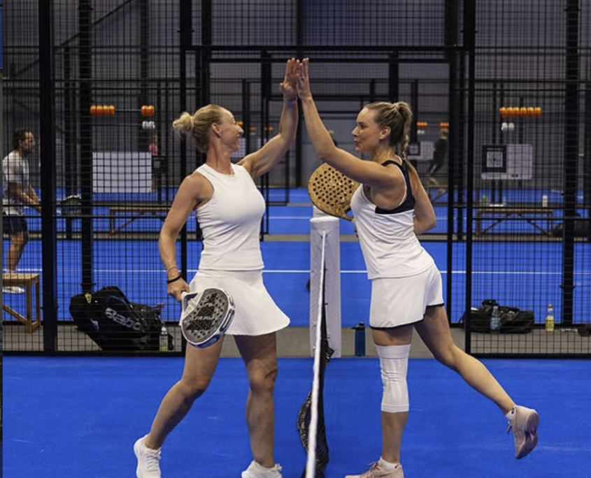 Simons Padel Club Ladies CLub